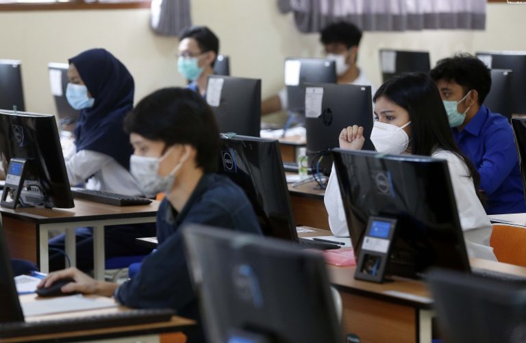 3.628 Peserta Ikuti Hari ke-2 Pelaksanaan UTBK-SBMPTN Gelombang 2 di UI